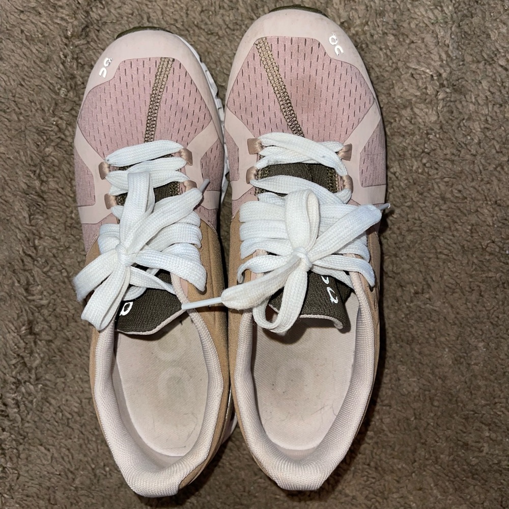 On Cloud Running Shoes